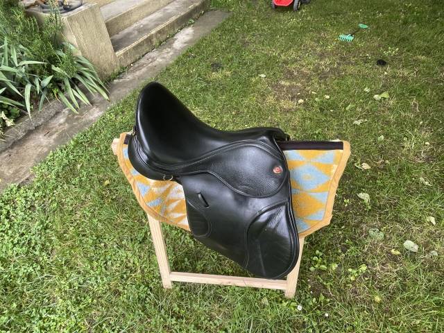 Selle mixte Kent & Masters 17