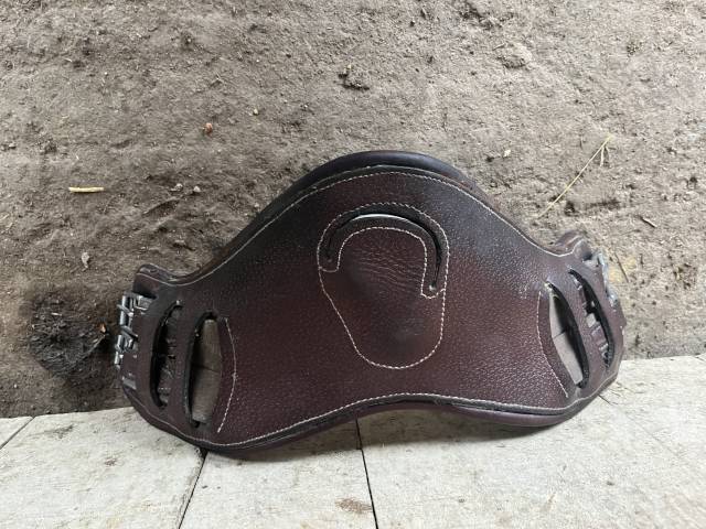 Selle de dressage ANTARES