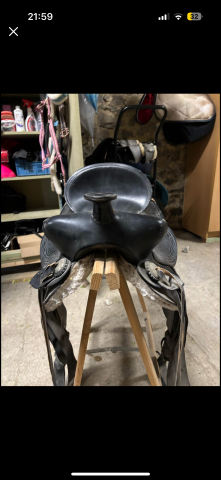 À vendre selle western