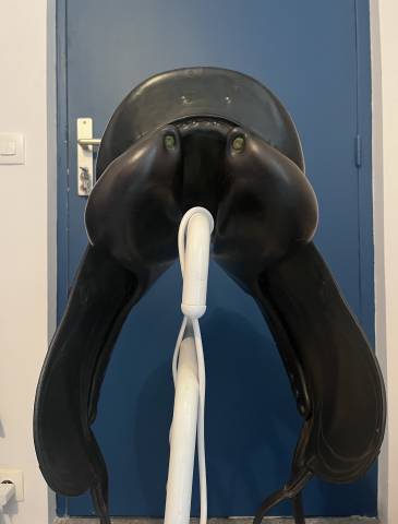 Selle de dressage Devoucoux Makila