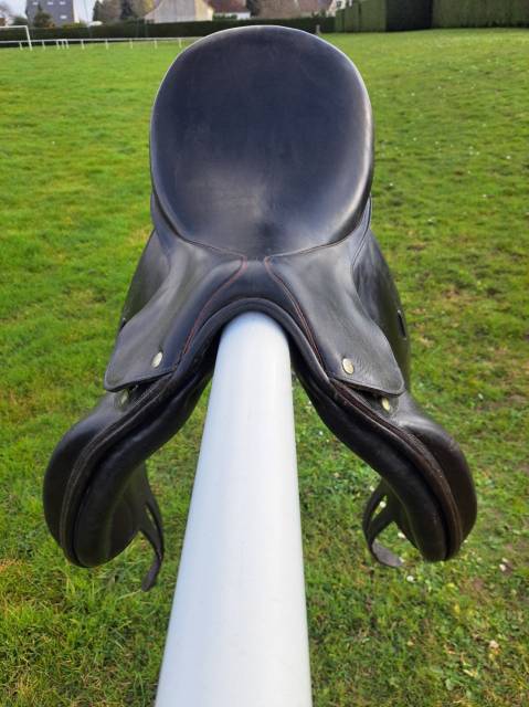 Selle 17'5 Brunet Pineau dressage