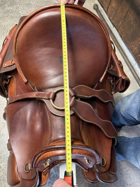 Selle TH Cuir modèle ARVERNE