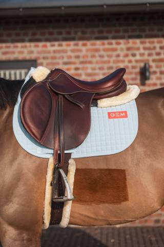 Tapis de selle Obstacle LEO Bleu ciel - GEM