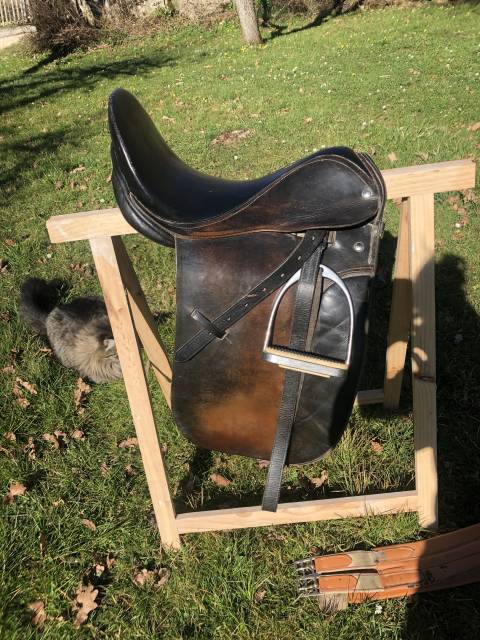 Selle dressage complète 