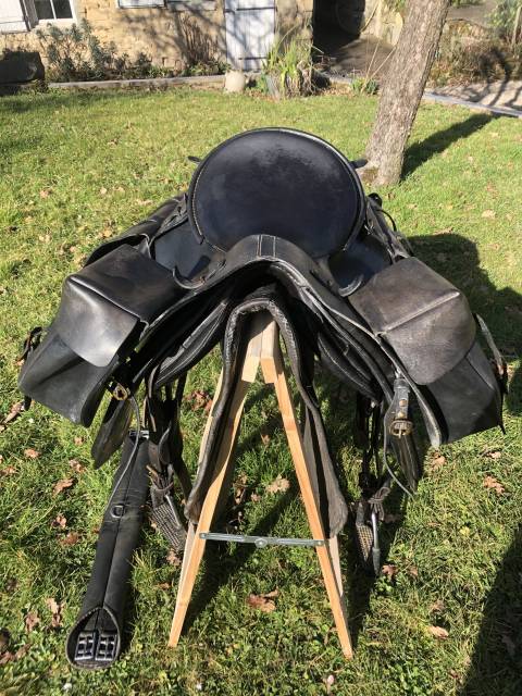 Selle de randonnée Trec Prestige 18’’ TH Cuir