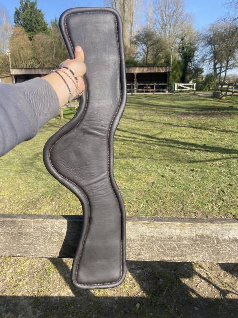 Selle dressage butet 17