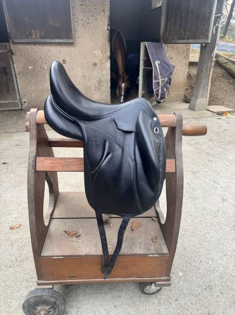 Selle Dressage Devoucoux 