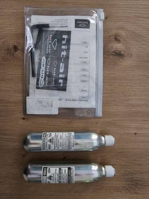 Airbag Hit-air Taille M noir en parfait &eacute;tat + cartouch