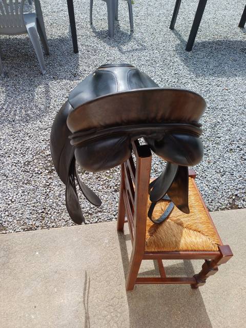 Selle dressage grand gilbert noir