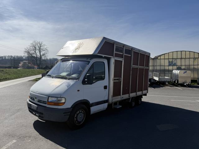 Camion Renault Master 2 chevaux 