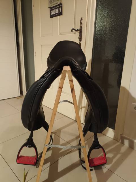 SELLE FORESTIER 17/17,5 Dressage 