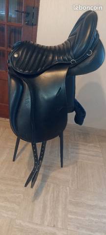 Selle Zaldi royale police doma 17"5