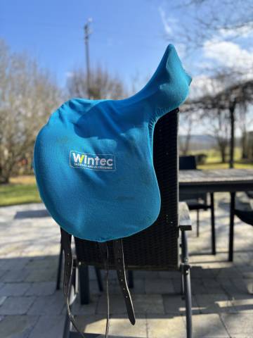 Selle Wintec Isabell Werth 17.5 pouces 