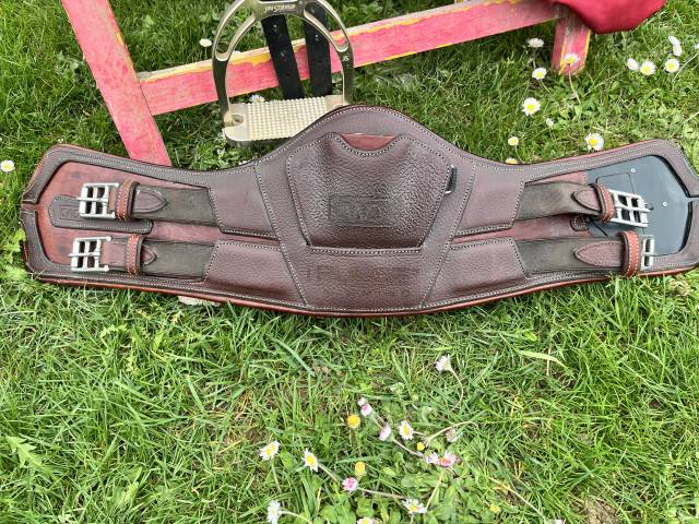 Vend selle de dressage CWD SE 08