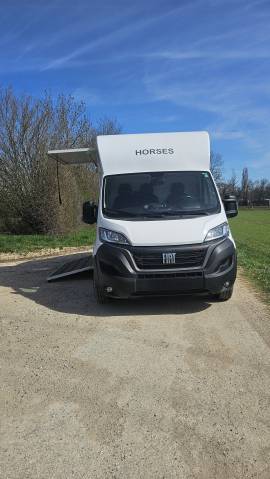 Camion VL FIAT DUCATO 180 2.5 D 3 places, avec HOMECAR