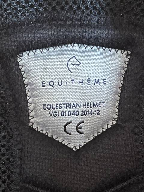 Casque equitheme taille M (55-57)