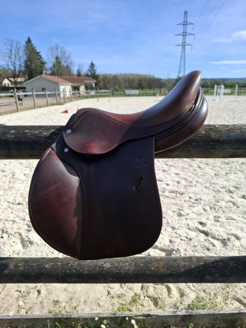 Selle altair ANTARES 17p TBE