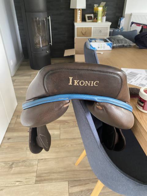 Selle ikonic taille 17 