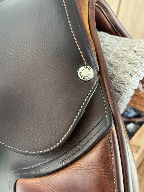 Vends selle plate Butet 18 pouces 