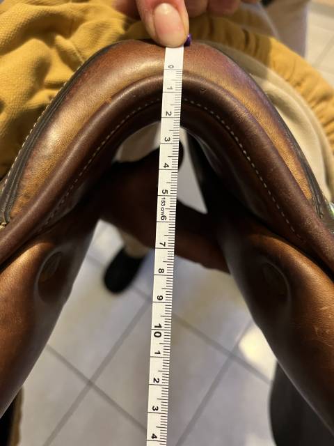 Vends selle plate Butet 18 pouces 