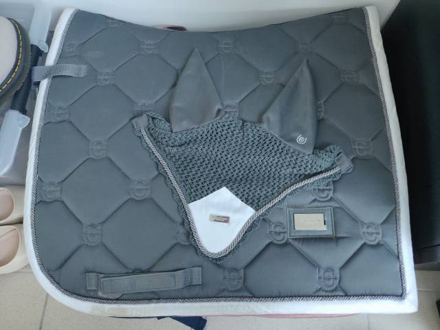 Ensemble tapis + bonnet Equestrian Stockholm