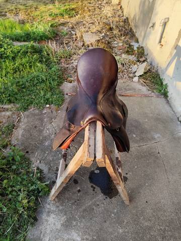 Petite selle anglaise pour poney B ou C