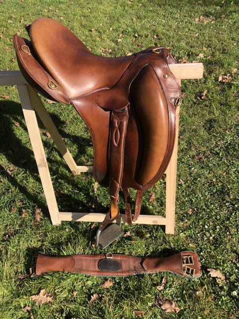 Selle Gaston Mercier Doline complète 