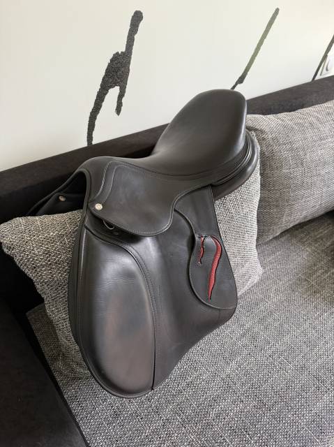 Selle Évolution Antares 17,5