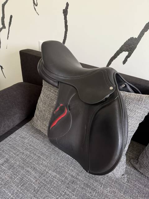 Selle Évolution Antares 17,5
