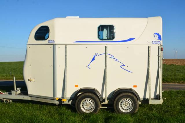 van cheval liberte 3 piace