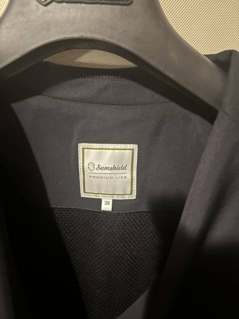 Frac de dressage samshield 