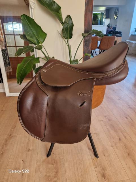 Selle tekna brune 17
