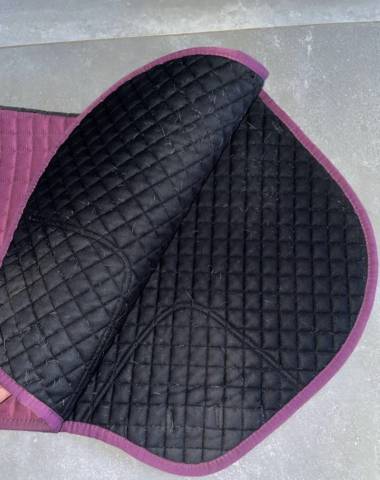 Tapis Lemieux Suede Close contact Square  Prune 