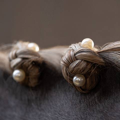 Perles blanches pour pions - qhp - bijoux de crini&egrave;re