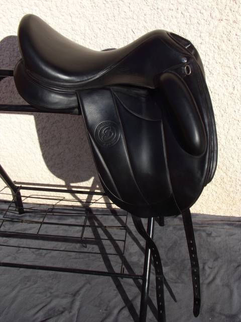 Selle Dressage Forestier Aachen 17'5