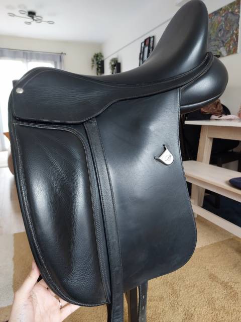 Selle dressage Bates Innova