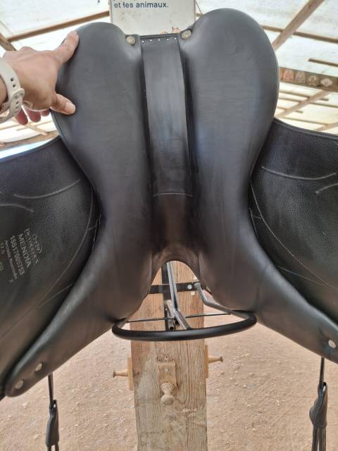Selle dressage Devoucoux Mendia 17,5