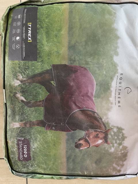 Couverture Equitheme Tyrex Neuve