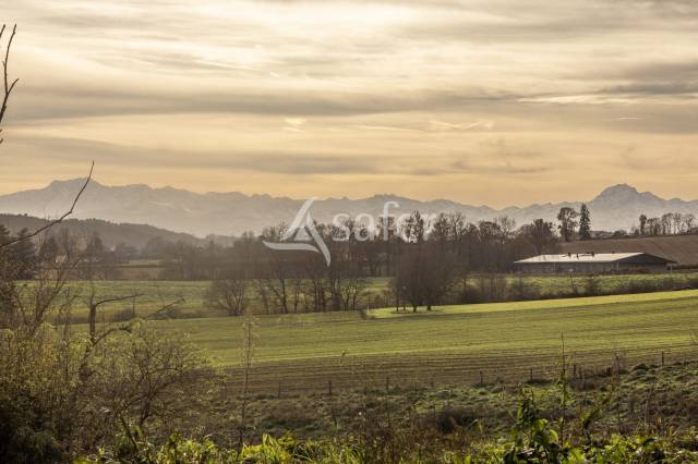 Propriété agricole sur plus de 9 ha en Petite Région des Cote