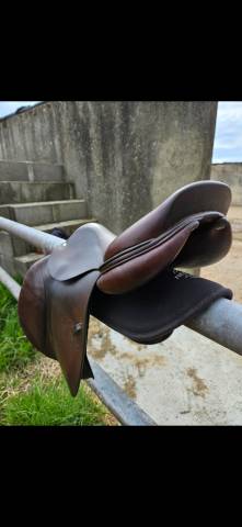 Selle CWD 17.5  mixte / obstacle