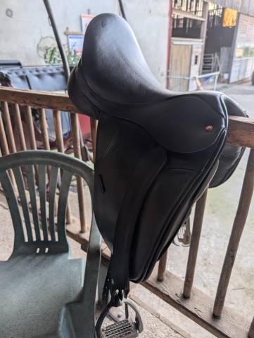 Selle dressage thorowgood