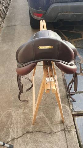 Selle de dressage cwd 17,5" 2018
