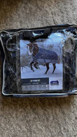 Couverture imperméable 0 gr