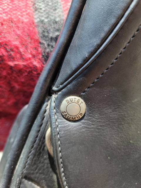 Selle mixte Butet à vendre, 17.5, 2022, excellent état