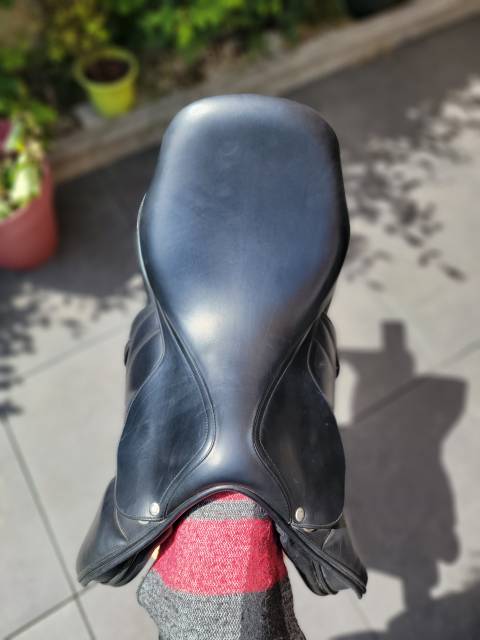 Selle mixte Butet à vendre, 17.5, 2022, excellent état