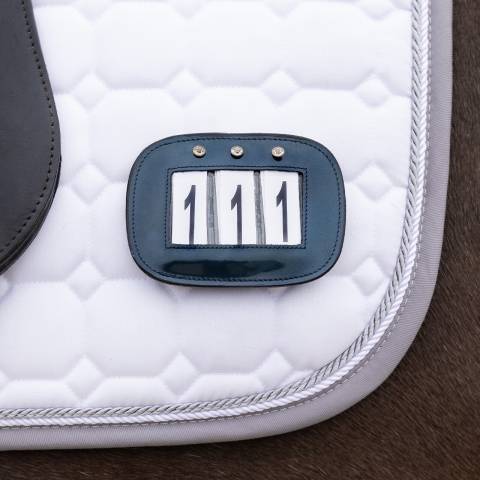 Porte num&eacute;ros par 2 vernis - QHP - cuir orn&eacute; de strass