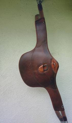 Sangle bavette Renaissance T125 marron 