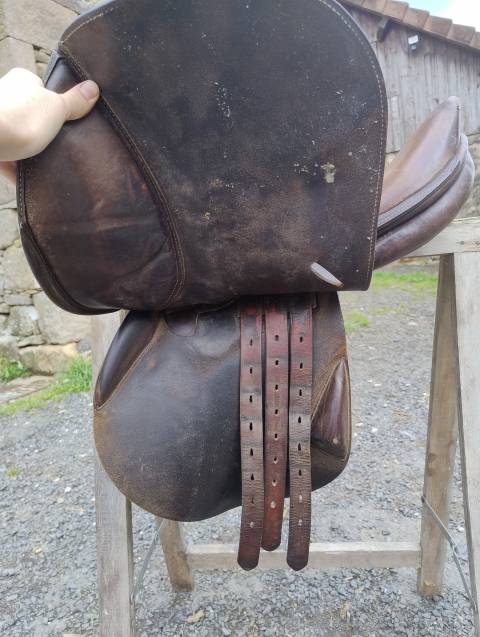 Selle en cuir marron Zaldi