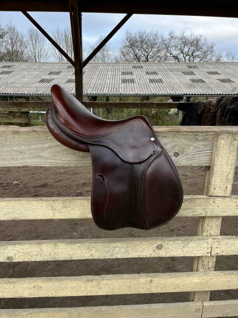 Selle Antares connexion 17,5 2019