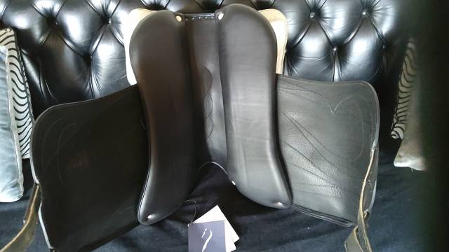 Selle dressage Antar&egrave;s cadence 